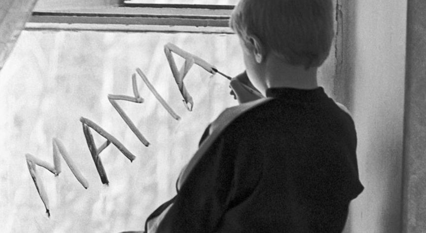В Киевской области женщину лишили родительских прав на сына за ее бездействие — подробности