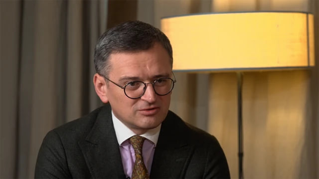 Через відтік молоді Україні може знадобитися залучення мігрантів з Бангладеш і В’єтнаму — Кулеба