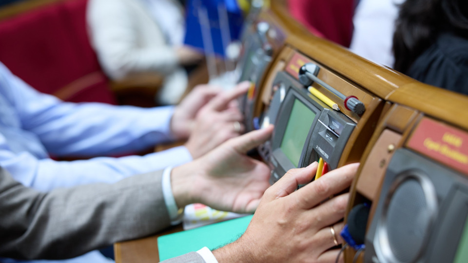 У Раді заблокували підписання закону про збір персональних даних громадян з усіх реєстрів до Єдиної системи соціальної сфери