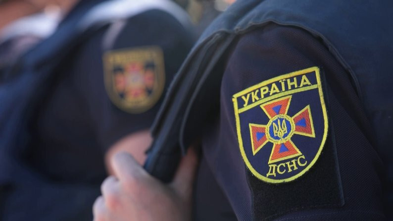 Россия массированно атакует Киев — горит больница в Соломенском районе, есть пострадавшие