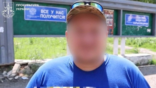 Отримав паспорт РФ та працює на ворога — на Харківщині чоловіку оголосили підозру у держзраді