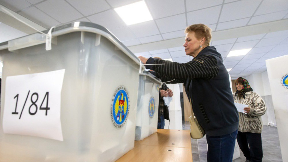 Парламентські вибори у Молдові —  99% голосів підраховано, лідирує партія Санду