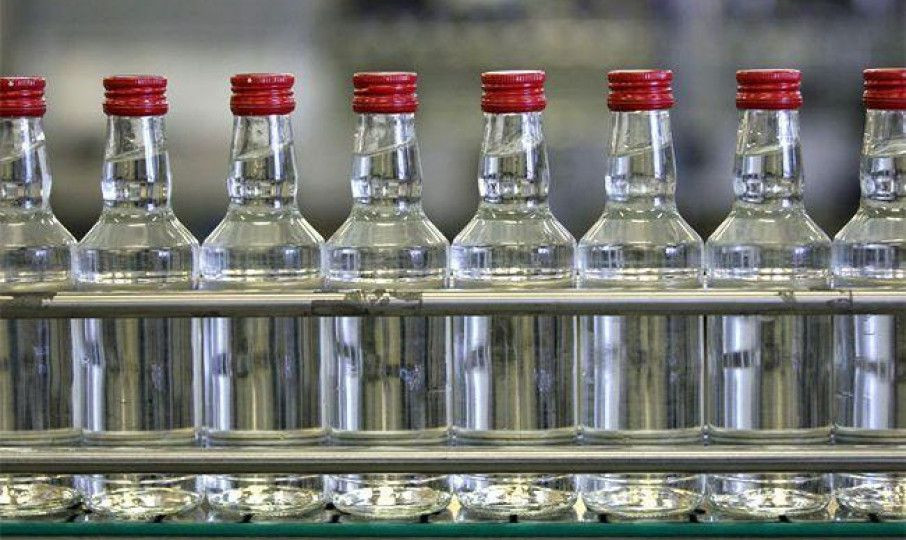Алкогольный завод в Черкасской области выплатил 25 млн гривен, чтобы избежать уголовной ответственности директора