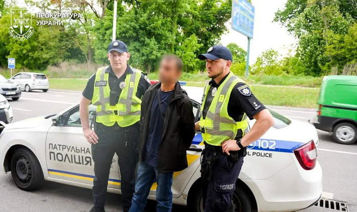 На Рівненщині покарали чоловіка за розбійний напад на працівницю пошти