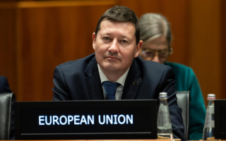Один з впливових чиновників ЄС може обійняти важливий пост у центрі прийняття рішень, що турбує Урсулу фон дер Ляєн – Politico