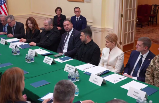 Зеленський зустрівся з керівниками американських аналітичних центрів, відео
