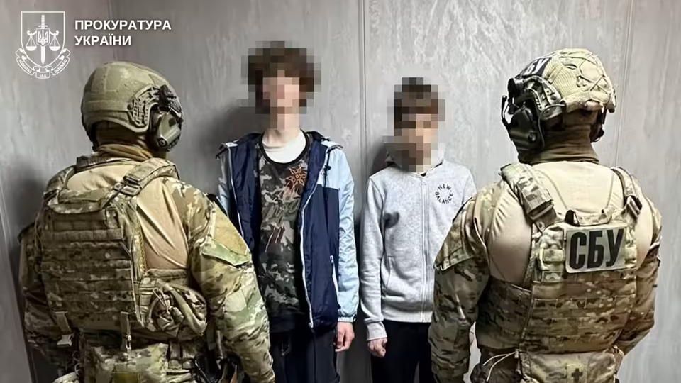 На Рівненщині двоє 18-річних хлопців намагалися підірвати правоохоронців