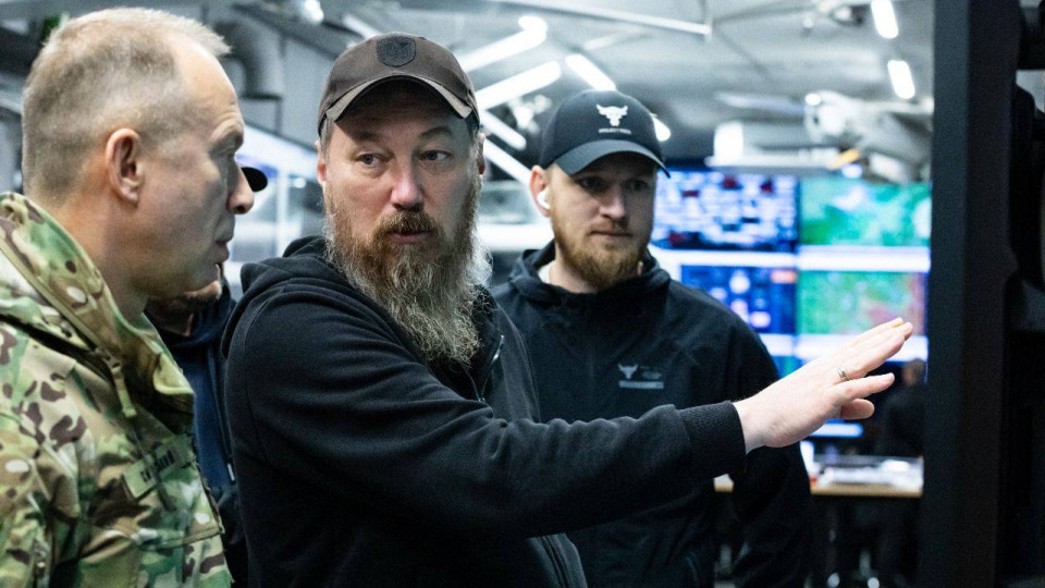 Сырский требует от командиров не скрывать правду о ситуации на фронте