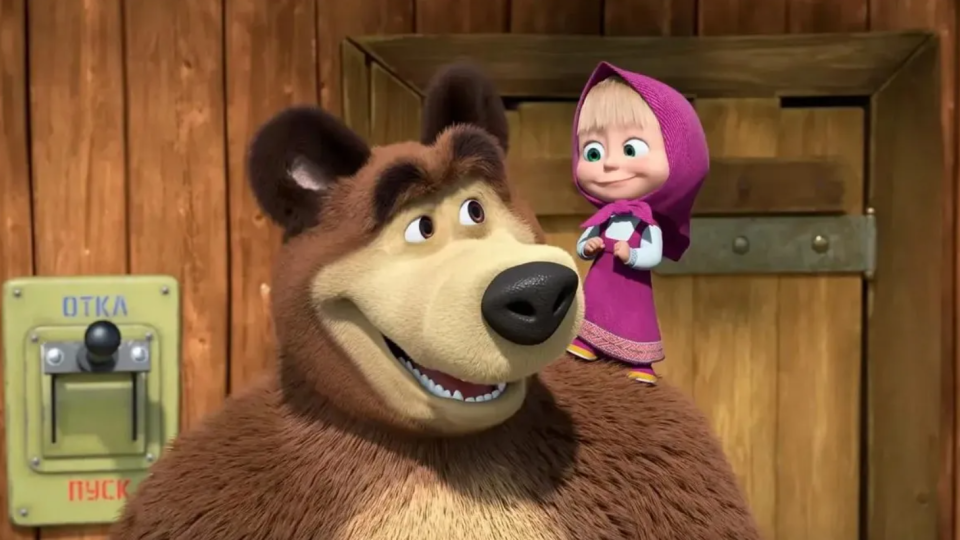 Мінкульт визнав доцільним накладення санкцій на російський мультсеріал «Маша та Ведмідь»