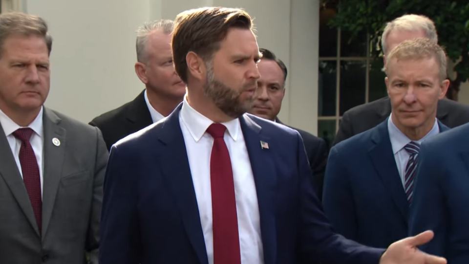 Джей Ді Венс пояснив, навіщо Дональд Трамп відновив ядерні випробування після 33-річної перерви