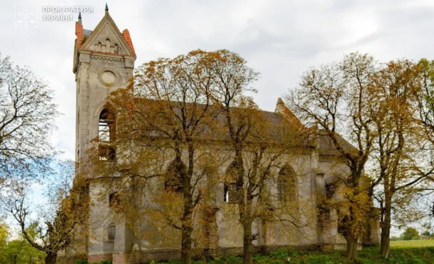 В Львовской области исторический костел возвращен общине