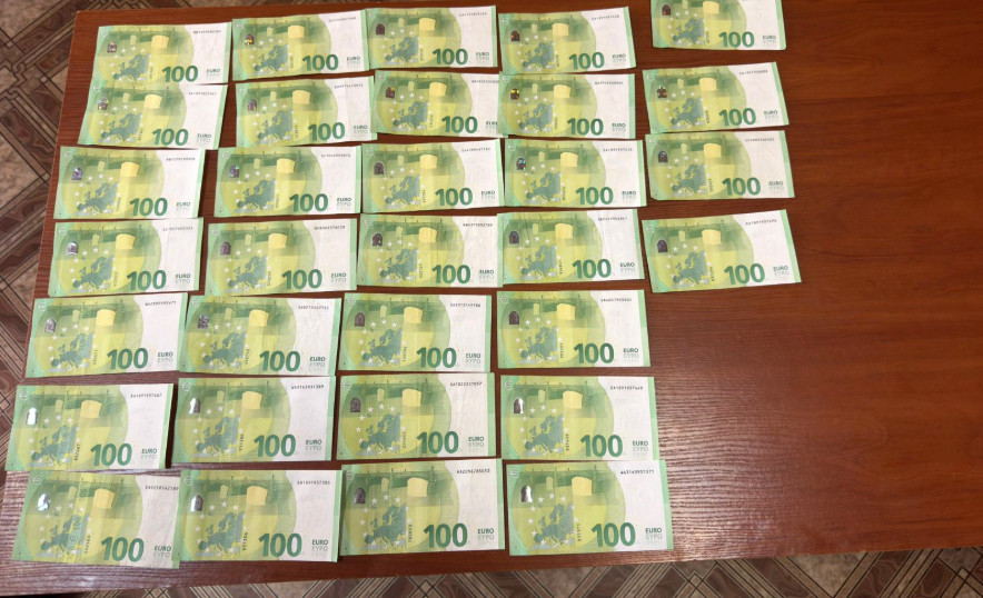 6500 долларов за «билет» за границу — на Волыни разоблачили схему для уклонистов