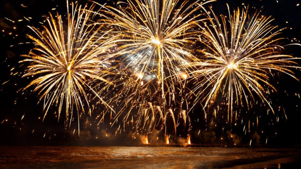 Новый год без фейерверков – города Румынии отказываются от салютов