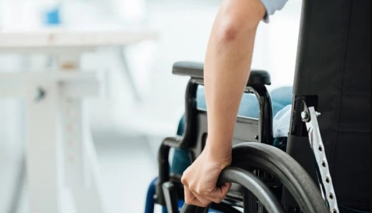 У Раді хочуть підвищити виплати та змінити підхід до допомоги дітям з інвалідністю та людям з інвалідністю з дитинства