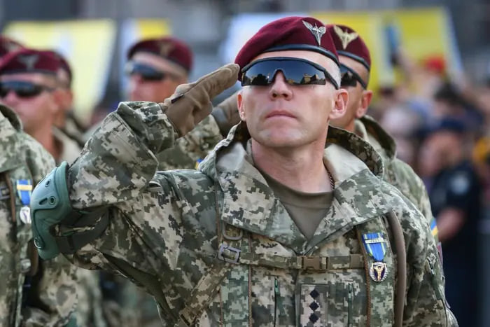 Указом Зеленський переніс День Десантно-штурмових військ – коли відзначатимуть