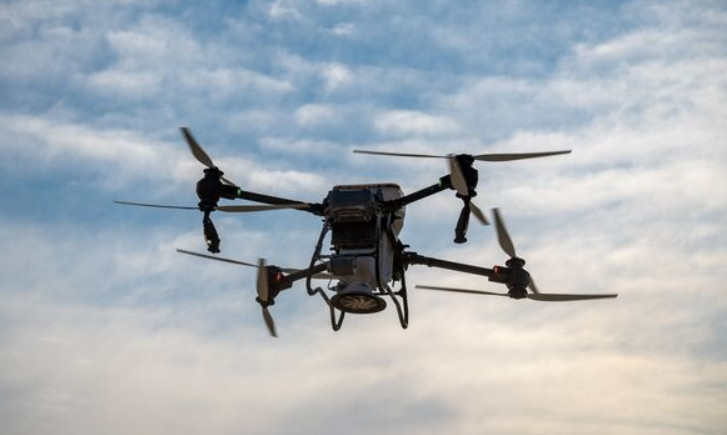 В Швеции дрон облил краской и липкой жидкостью виллу российской делегации