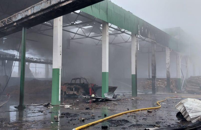 Ночью три дрона атаковали биомассовую ТЭЦ в Черкасской области – фото последствий