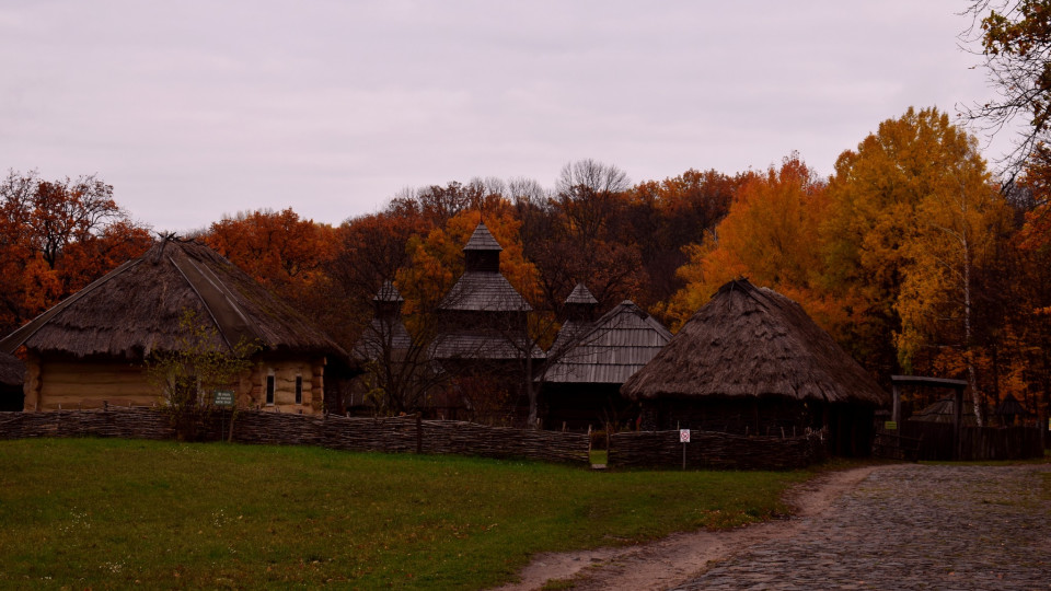 Музею в Пирогові повернули охоронні зони