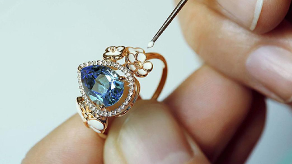 Які правила слід враховувати при роботі з клієнтами у сфері ювелірного бізнесу — пояснення Держпродспоживслужби