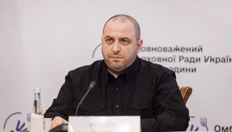 Глава СНБО Умеров прибыл в Стамбул, чтобы разблокировать обмены пленными