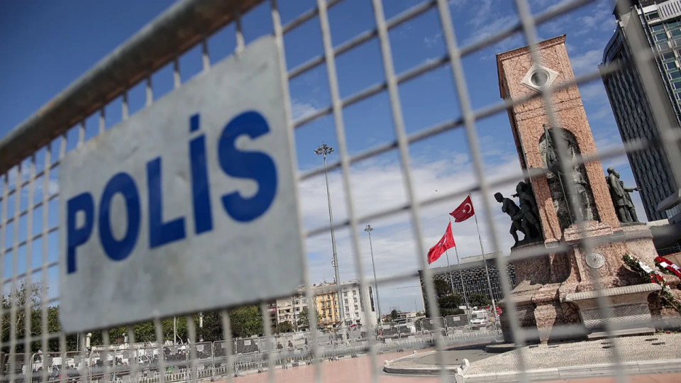 Прокуратура требует для мэра Стамбула Экрема Имамоглу 2352 года тюрьмы за коррупцию