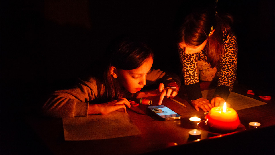 Кто отвечает за графики отключений и как распределяется электроэнергия между областями