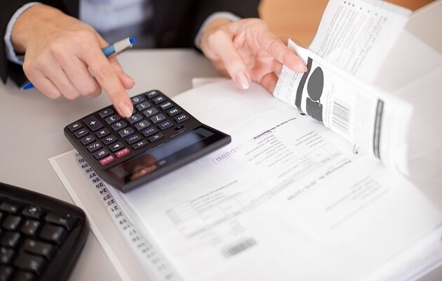 Может ли ФЛП на едином налоге осуществлять деятельность, не указанную в учетных картах и ​​реестре