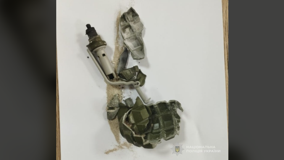 На Одещині третьокласниця принесла до школи гранату, щоб похизуватися — від вибуху постраждав хлопчик