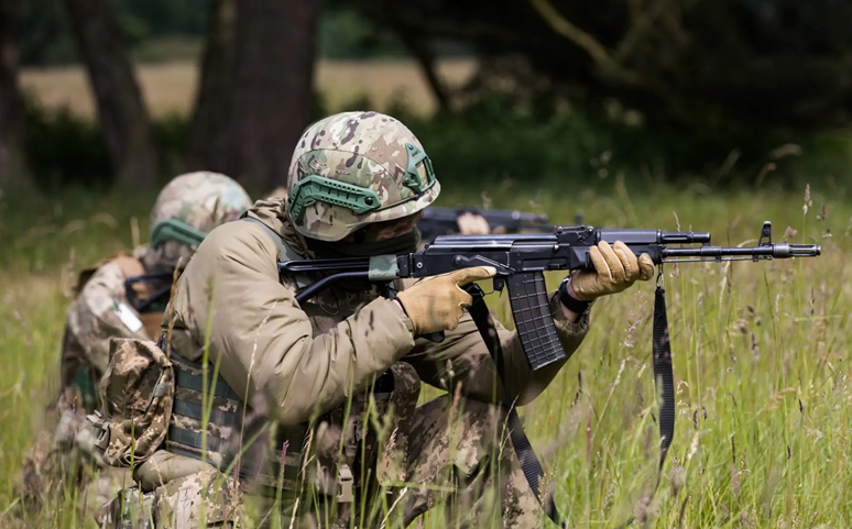 Від рекрутингу до громадянства: особливості військової служби іноземців у ЗСУ в умовах воєнного стану