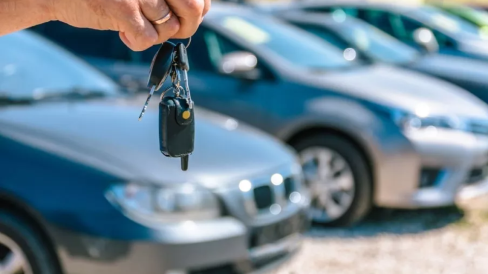 Купили автомобиль — как правильно оформить его в сервисном центре МВД