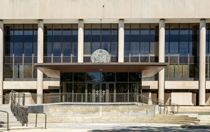 У США суд покарав адвоката, який подав документи з вигаданими цитатами