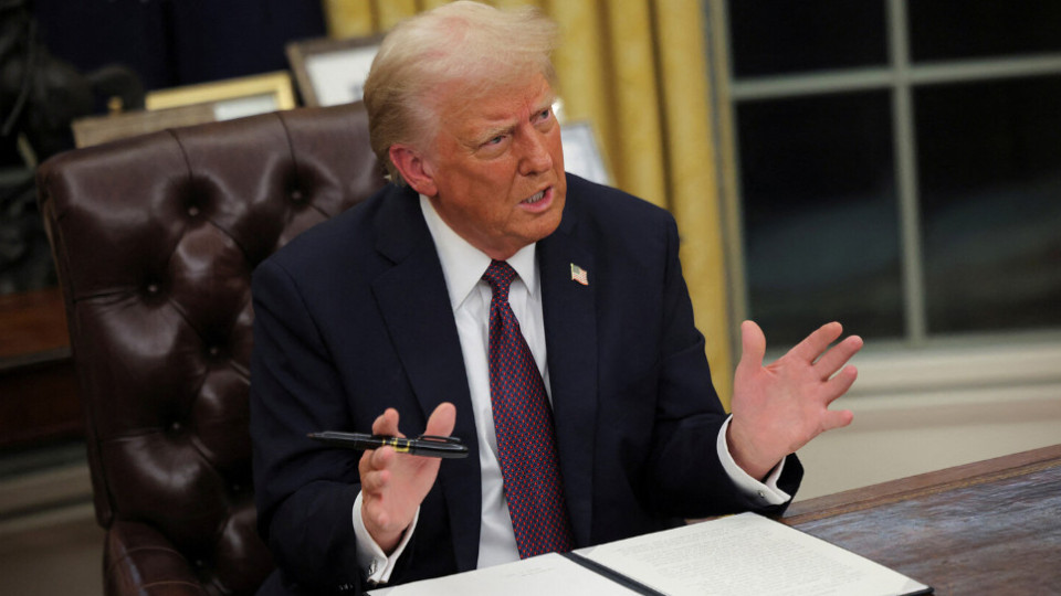 Дональд Трамп готовий підписати законопроект про санкції проти РФ, але при одній умові — Reuters