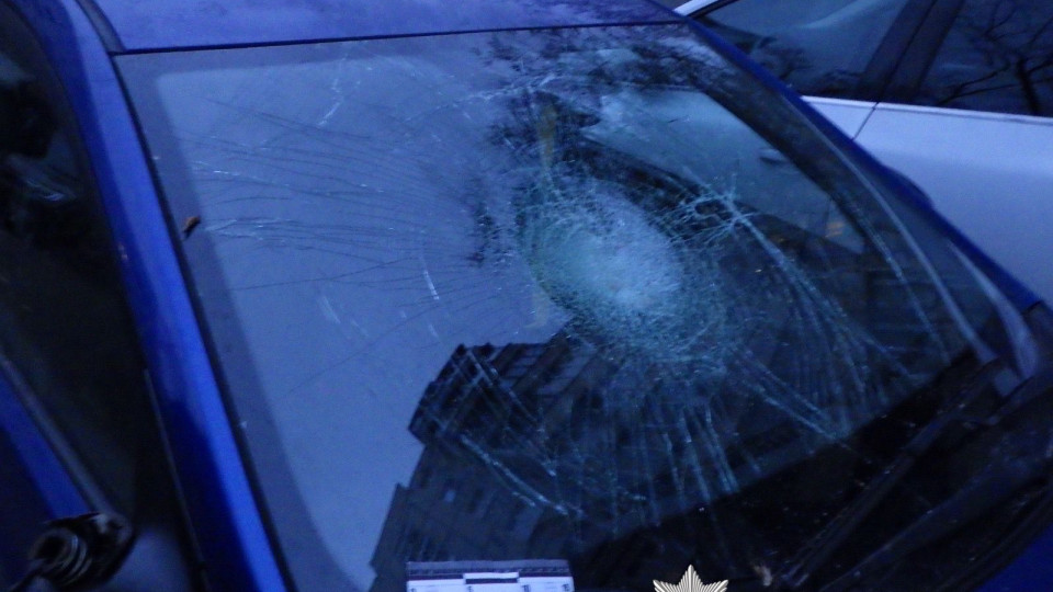 У Киеве мужчина разнес авто: задержанный заявил полиции, что не контролировал себя из-за алкоголя