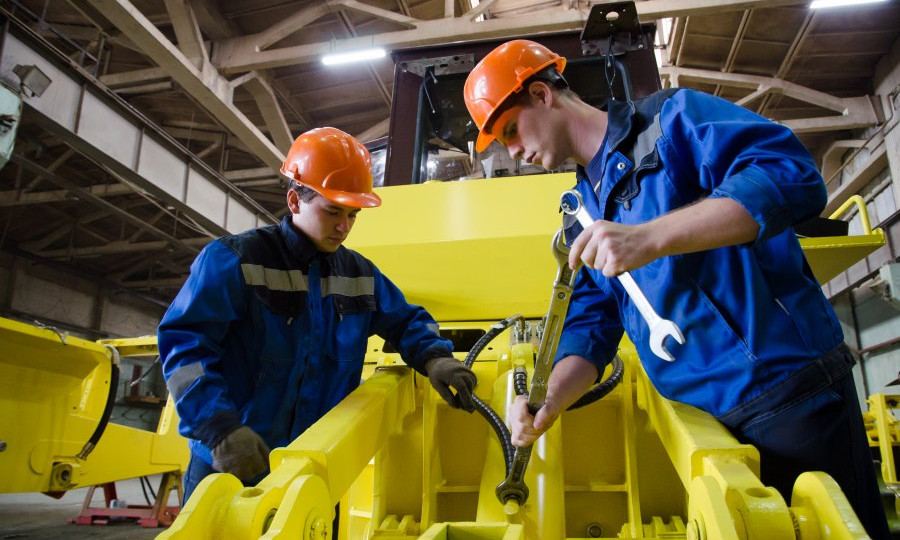У податковій службі розповіли, чи потрібно оподатковувати зарплату студента на практиці