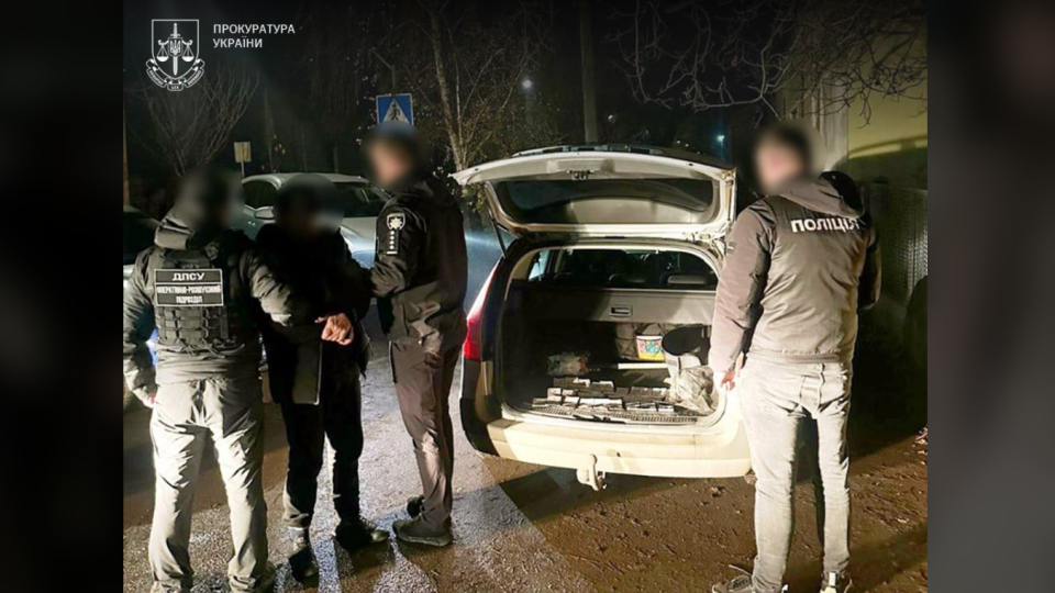 На Закарпатье военный переправлял уклонистов на лодке через Тису за 9 тысяч долларов