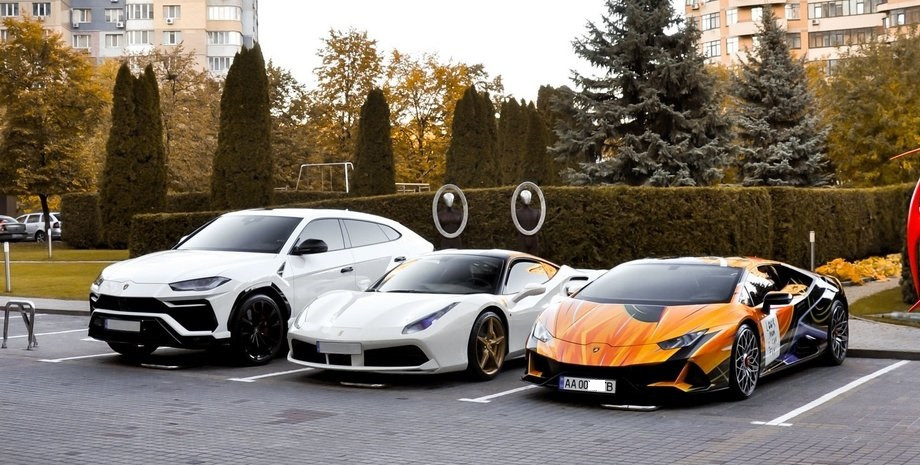 У 2025 році власники елітних авто сплатили понад 200 млн грн транспортного податку, — ДПС